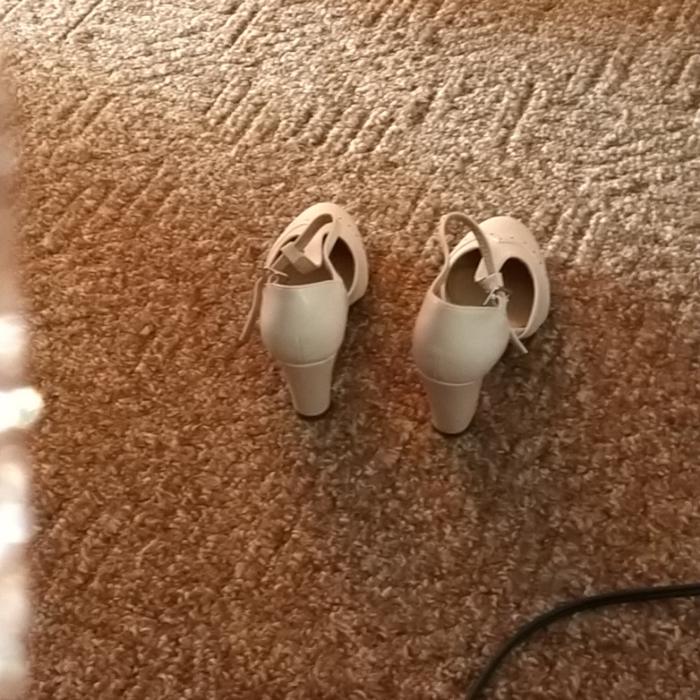 Shoes - Picture 3 of 3
